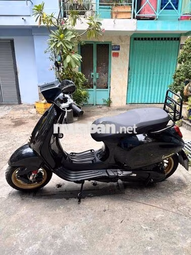 Vespa Sprint S 125 iGet 2022 Đen nhám