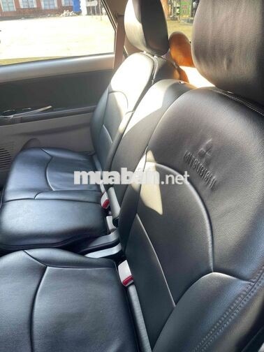 Mitsubishi Grandis Xám
