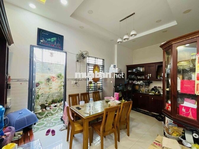 BÁN NHÀ SHR 8*14M NỞ HẬU 10,5M 6PN 1/ VĨNH LỘC NGAY TRUNG TÂM NGÃ 5 VL
