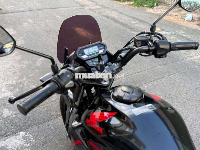 Honda CB150 Verza