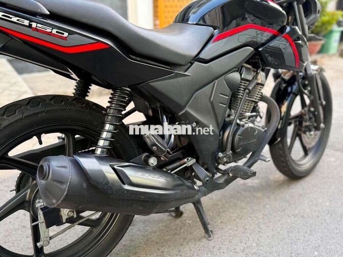 Honda CB150 Verza
