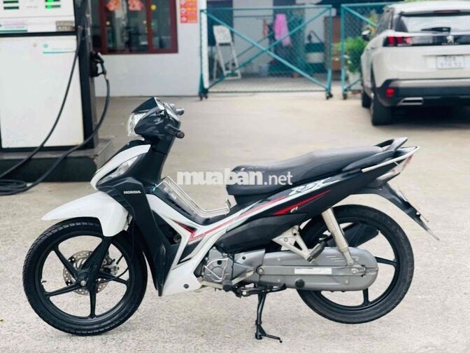 Honda Wave RSX Fi 2018 Trắng đen
