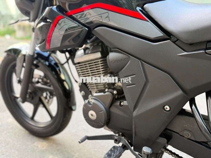 Honda CB150 Verza