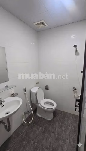 Cho thuê chung cư Phúc Yên- Căn 75m2, 2PN giá chỉ 9tr5/tháng