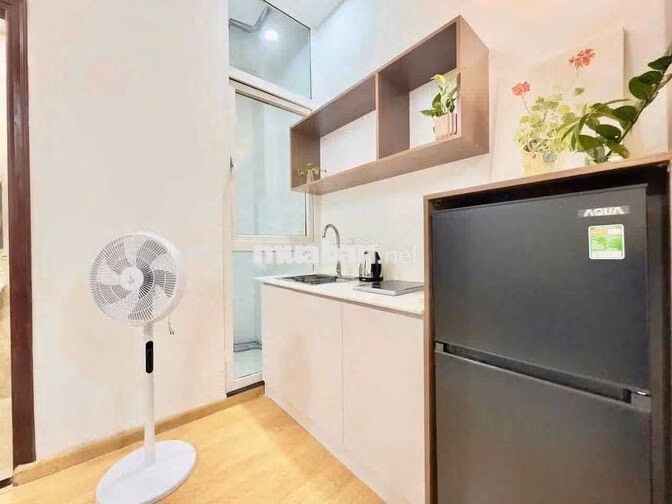 Mình Chính Chủ Cho Thuê 1p Cuối Cùng Ở Chợ Bến Thành Giá 5tr Ful NT Ạ