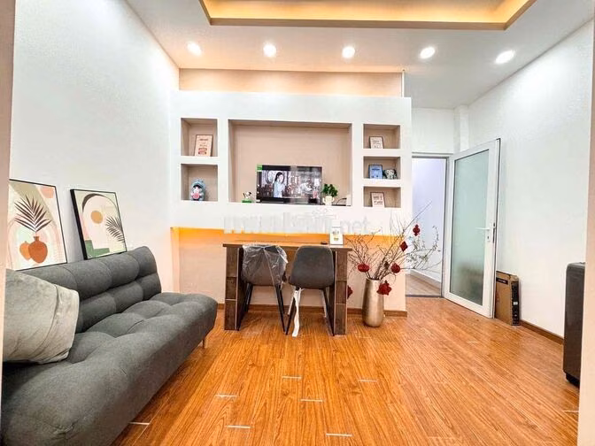 CĂN HỘ BANCOL CỬA SỔ TRỜI TÁCH BẾP VỊ TRÍ ĐẸP GẦN CÁC TRƯỜNG ĐH