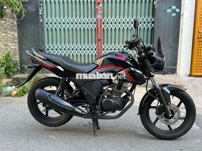 Honda CB150 Verza