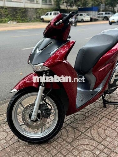 Honda SH Nam 2026 + biển 399.88 ( bao tên giữ bs )