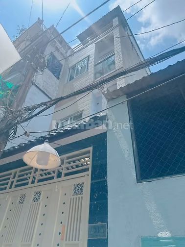 🔥 NGUYỄN TRÃI Q5 – NHÀ 4 TẦNG – SÁT XE HƠI – GIÁ 5,69 TỶ | HH 100 TRI