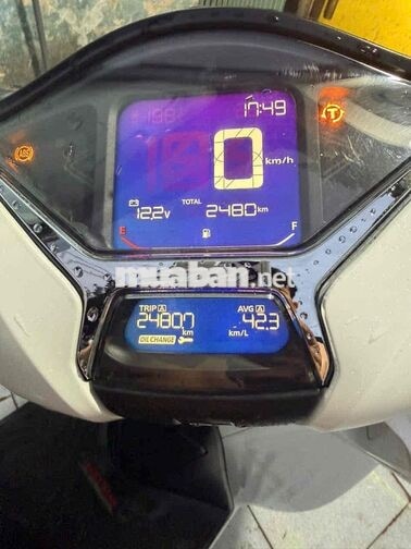 Honda SH125i ABS Trắng 2480 km
