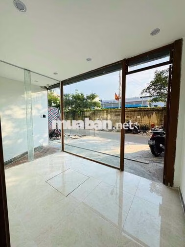 🏠 MỜI THUÊ MẶT BẰNG KINH DOANH ĐẸP – MẶT ĐƯỜNG NGHI TÀM, TÂY HỒ