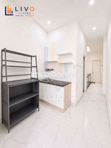 🔥 PENTHOUSE 1PN – SÂN THƯỢNG LỚN – TÁCH BẾP – NGAY NƠ TRANG LONG