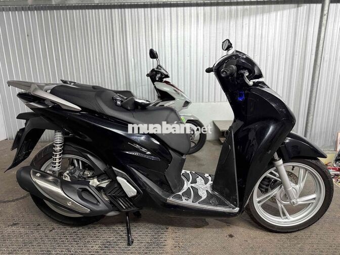 Honda SH 2025 Đen 2000 km như mới