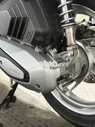 Honda SH 2025 Đen 2000 km như mới