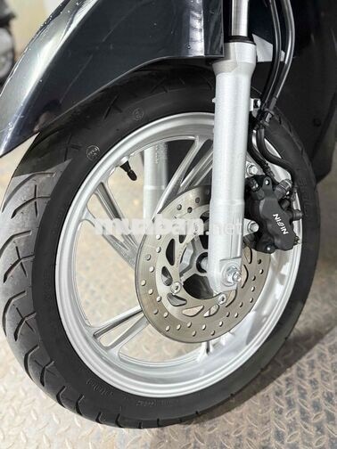 Honda SH 2025 Đen 2000 km như mới