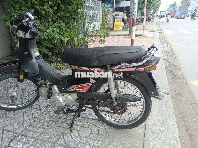 Honda Dream Nâu Xe số