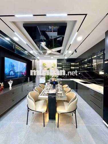 Nhà Phố Sang Trọng Khu Đồng Bộ 4x15m Lủng 3 Lầu Giá 6.1 Tỷ  Đg LQH Q12