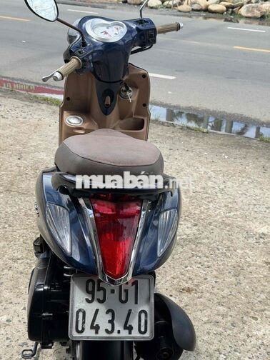 Yamaha Nozza Xanh, Nâu Xe tay ga