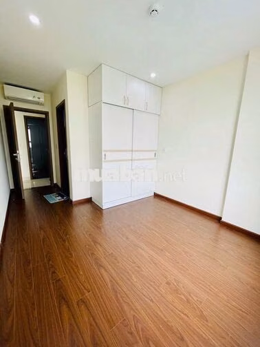 CHO THUÊ CĂN HỘ 2PN,2WC giá chỉ 11tr tại Chung cư  GOLDORA PLAZA