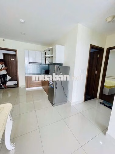 CHO THUÊ CĂN HỘ 2PN,2WC giá chỉ 11tr tại Chung cư  GOLDORA PLAZA
