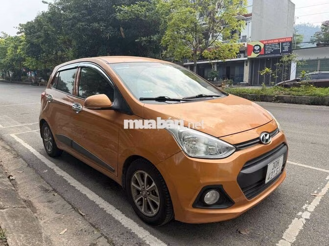 Hyundai Grand i10 2015 1.2 bản đủ Tự động Cam
