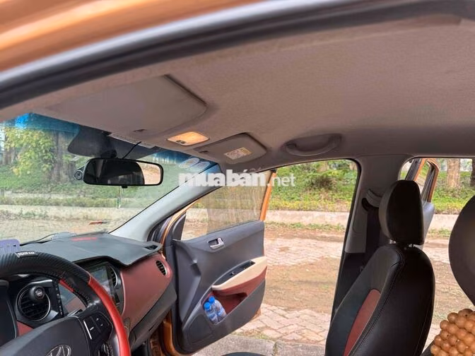 Hyundai Grand i10 2015 1.2 bản đủ Tự động Cam