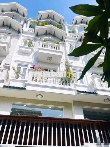 CHO THUÊ NHÀ ĐẸP KHU VIP AN NINH LỊCH SỰ