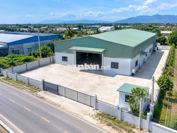 CHO THUÊ NHÀ KHO 750M² – MẶT TIỀN QUỐC LỘ – GIÁ CHỈ 40 TRIỆU/THÁNG