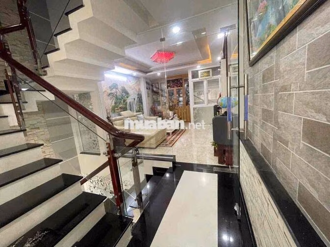 CHO THUÊ NHÀ ĐẸP KHU VIP AN NINH LỊCH SỰ