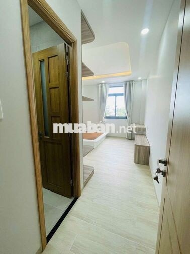NHÀ MỚI XÂY 4PN 100% - hẻm 520 Quốc Lộ 13 gần Vạn Phúc city