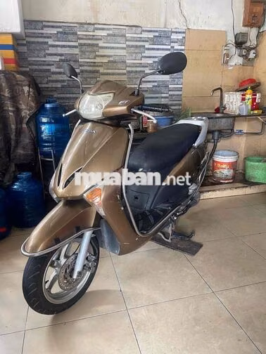 Honda LEAD Fi phun xăng điện tử mua mới chính hãng