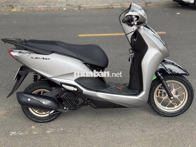 Lead 2026 ABS Bản Đặc Biệt Xám 800km