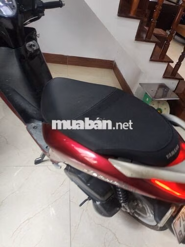 Cần bán xe Yamaha janus màu đỏ sản xuất năm 2020