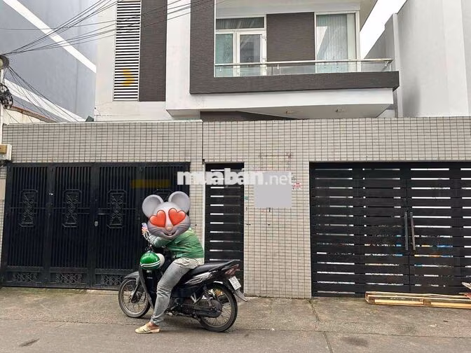 Bán gấp nhà: 9x22,3lầu hẻm 99(5m),Nguyễn Văn linh,tân thuận tây,Q7