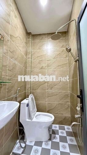 Nhà bao đẹp vị trí cực kỳ thuận tiện