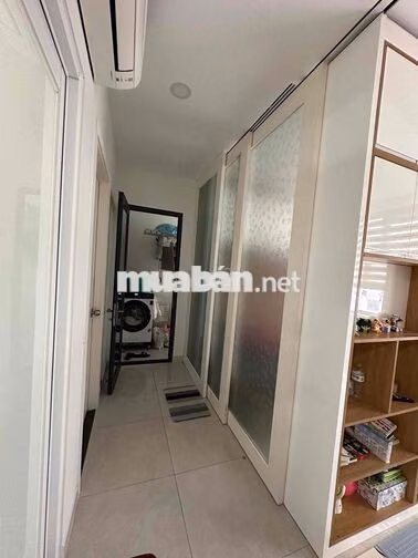 Chính chủ cần bán chung cư 2 ngủ 2 vs 55m2 Full nội thất
