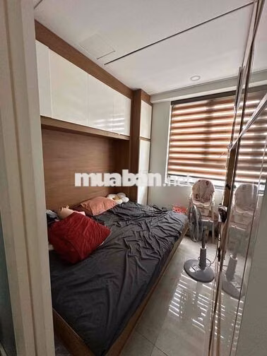 Chính chủ cần bán chung cư 2 ngủ 2 vs 55m2 Full nội thất