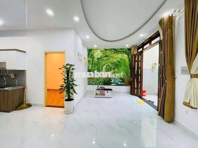 Cho thuê nhà Nguyễn Oanh P17
DT: 10x6. 1 lầu. 3PN, 2WC có 3 máy lạnh