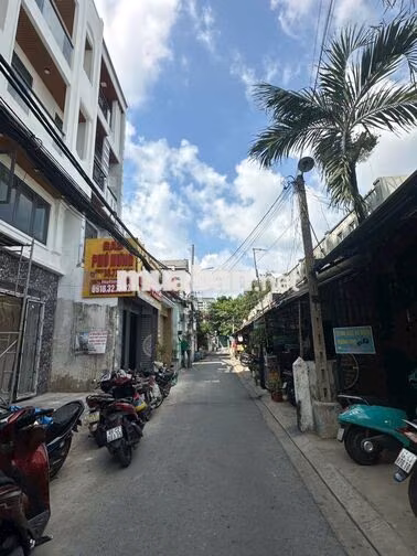 Nhà mới 100% hẻm Lê Đình Cẩn, Tân Tạo, 6,95 tỷ, 63 m2 đất, 4,5 tầng