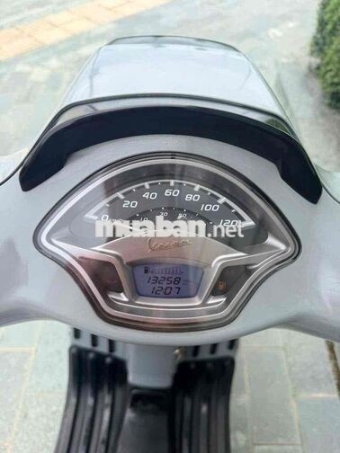 Piaggio Vespa 125 phun xăng điện tử Xám 13258 km