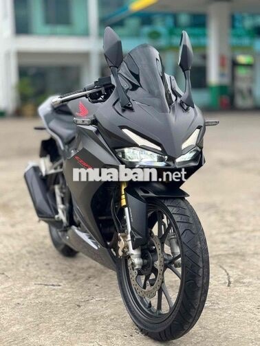 Honda CBR150R 2022 Đen 20000 KM Biển SG 9 chủ
