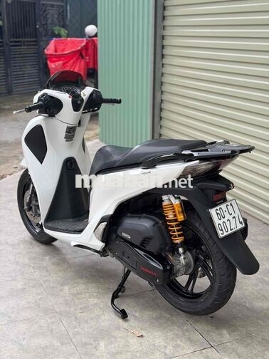 Honda SH 150 CBS 2017 Trắng Đen