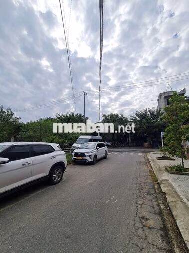 Nhà cấp 4 – MÓNG 3 TẦNGẦN ĐH DUY TÂN