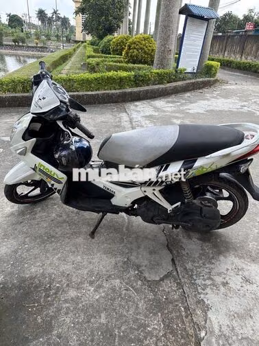 Yamaha Nouvo 4 LX 2011 Trắng
