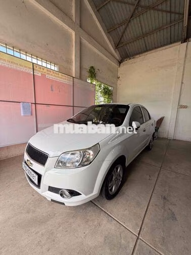 Chevrolet Aveo 2017 1.4L Trắng 5 chỗ