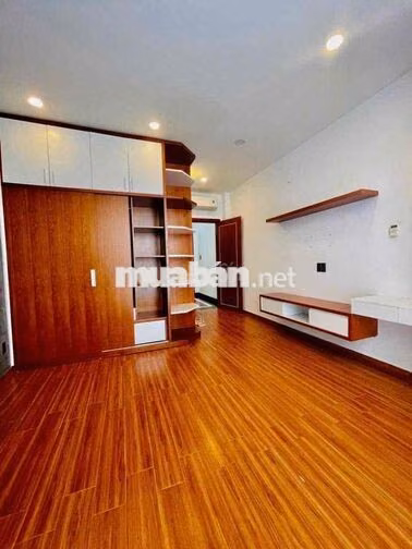NHÀ MỚI ĐẸP 4TẦNG(4x14M) TÂN HƯƠNG 4PN 5VS hẻm 8M