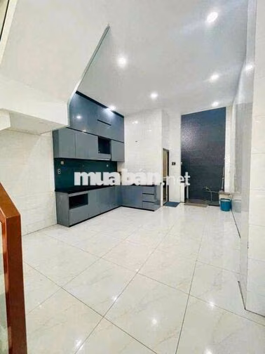 NHÀ MỚI ĐẸP 4TẦNG(4x14M) TÂN HƯƠNG 4PN 5VS hẻm 8M