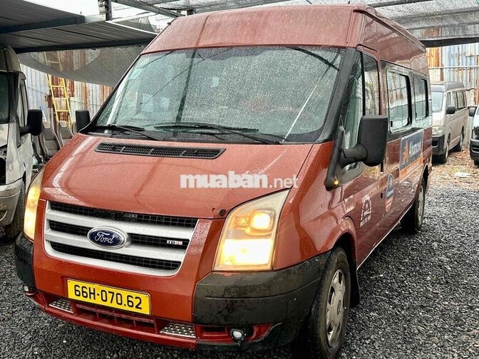 Ford Transit VAN Diesel 6 chỗ màu Nâu