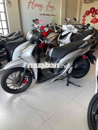 shmode 2024 . mẫu mới. máy zin im . như mới