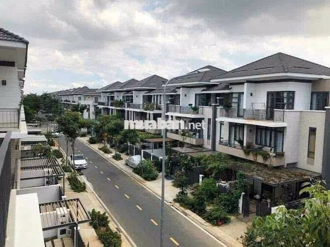 - GÓC CHO THUÊ !  - BIỆT THỰ LAVILA KIẾN Á   - Diện tích: 6m  x 17.6m